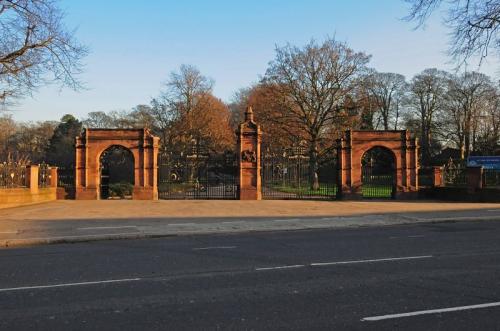 ormeau-park.jpg_1588781864